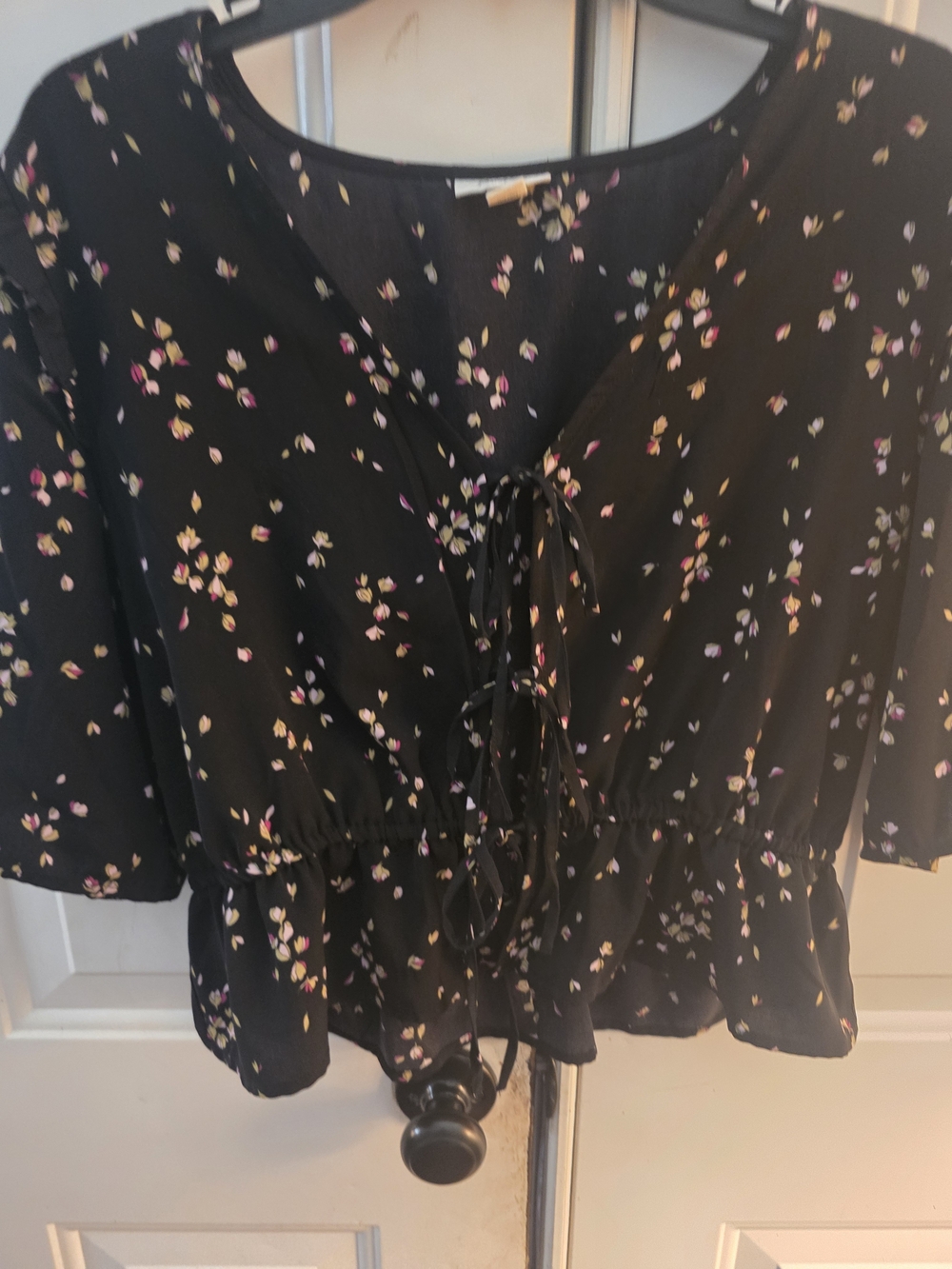 Black Floral Tie-Front Women's Top